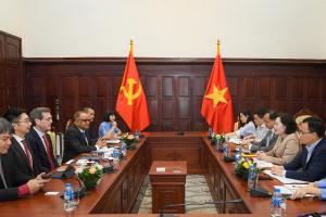 Hình nhỏ