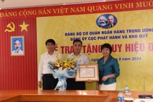 Hình nhỏ