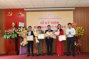 Hình nhỏ