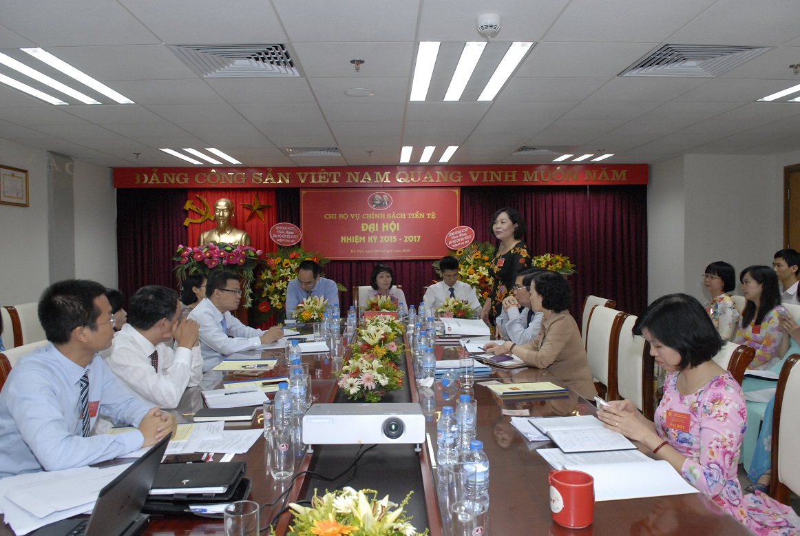 Chi bộ Vụ Chính sách tiền tệ tổ chức thành