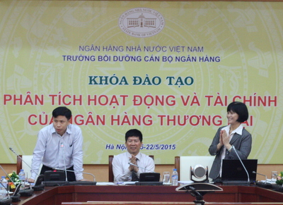 khai giảng