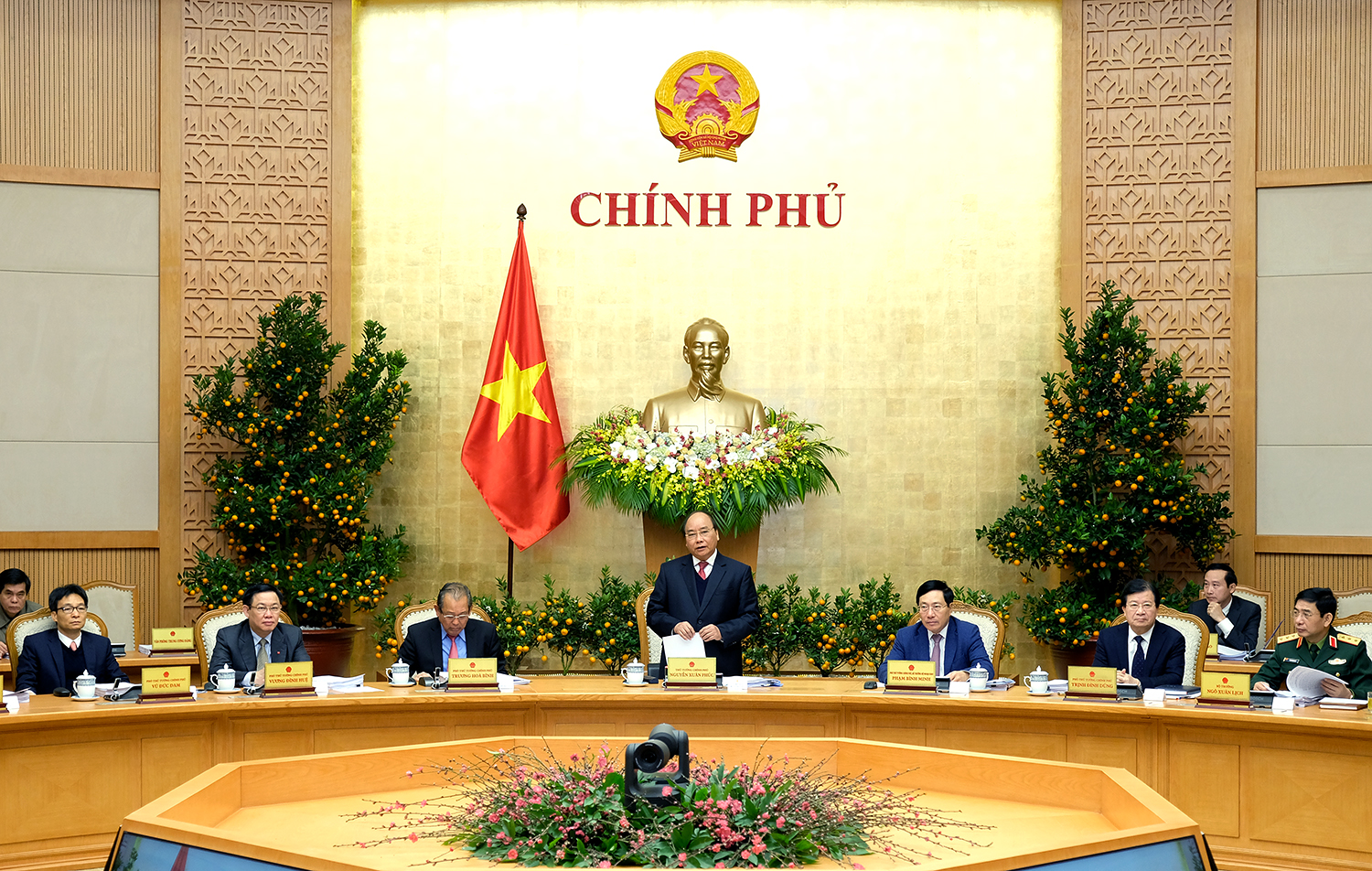 Nghị quyết Chính phủ: Tiếp tục phấn đấu giảm chi phí cho doanh nghiệp