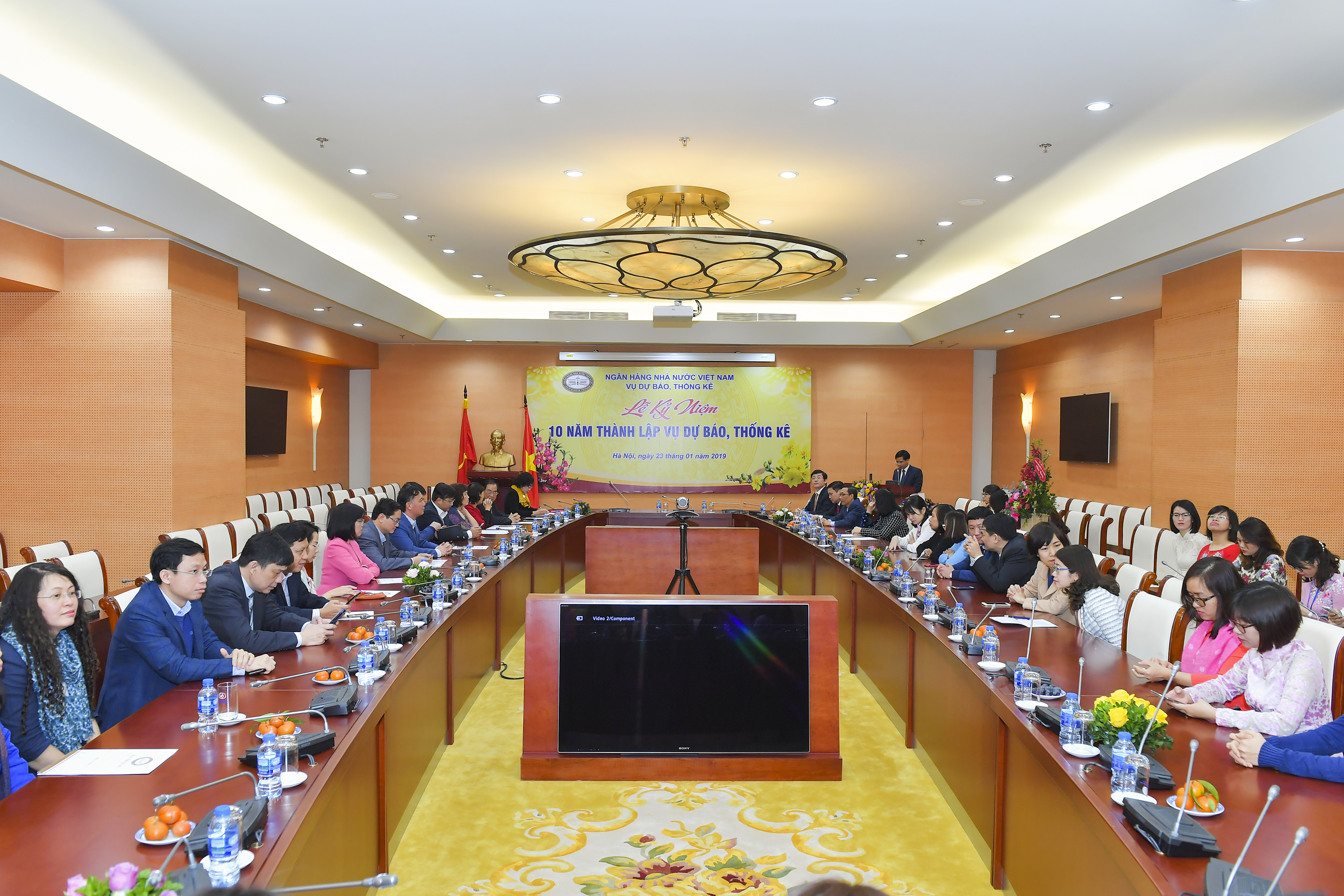 Vụ Dự báo, thống kê kỷ niệm 10 năm thành lập và đón nhận Bằng khen Thủ tướng Chính phủ
