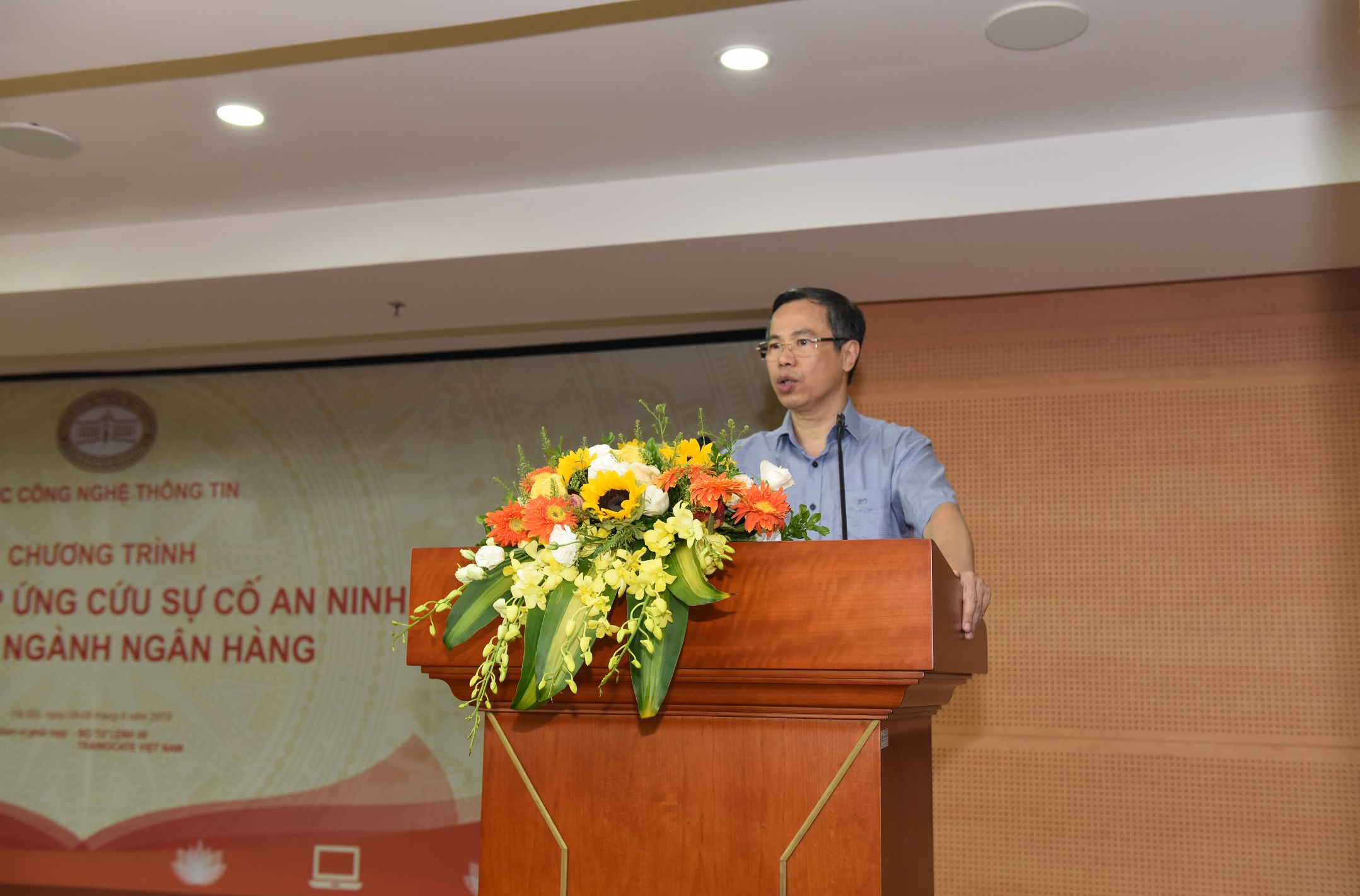 Ông Lê Mạnh Hùng - Cục Trưởng Cục Công nghệ Thông tin khai mạc buổi diễn tập