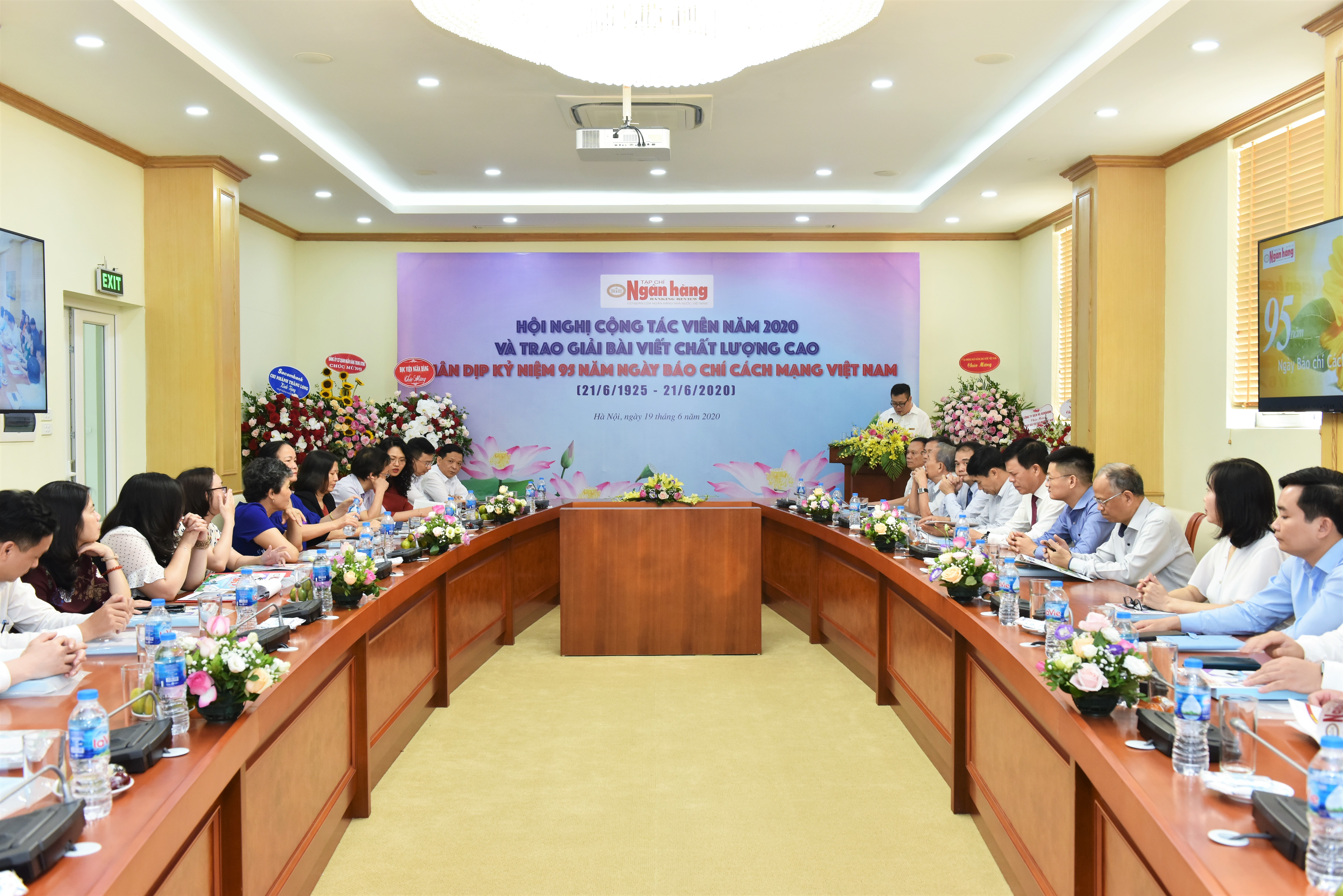 Toàn cảnh Hội nghị