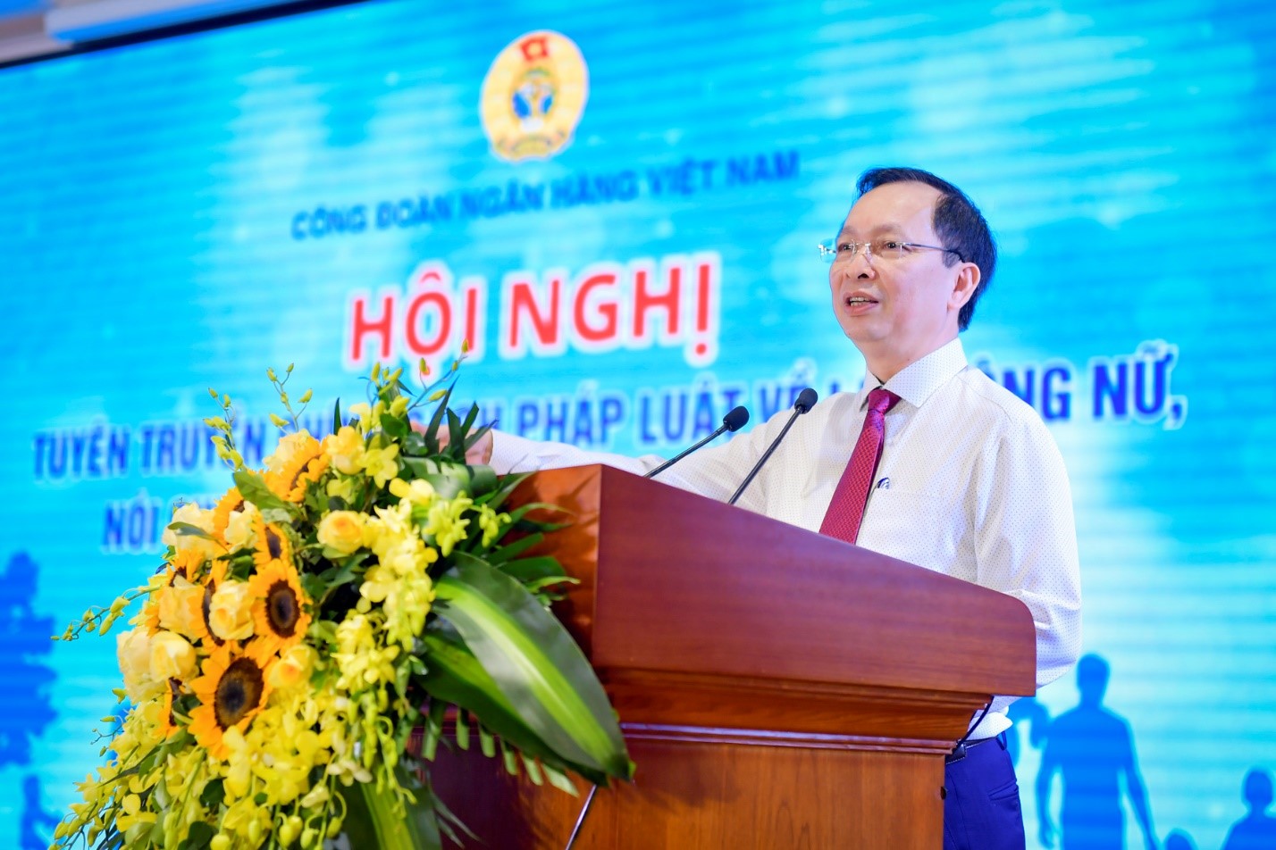 Phó Thống đốc Thường trực NHNN Đào Minh Tú phát biểu khai mạc Hội nghị