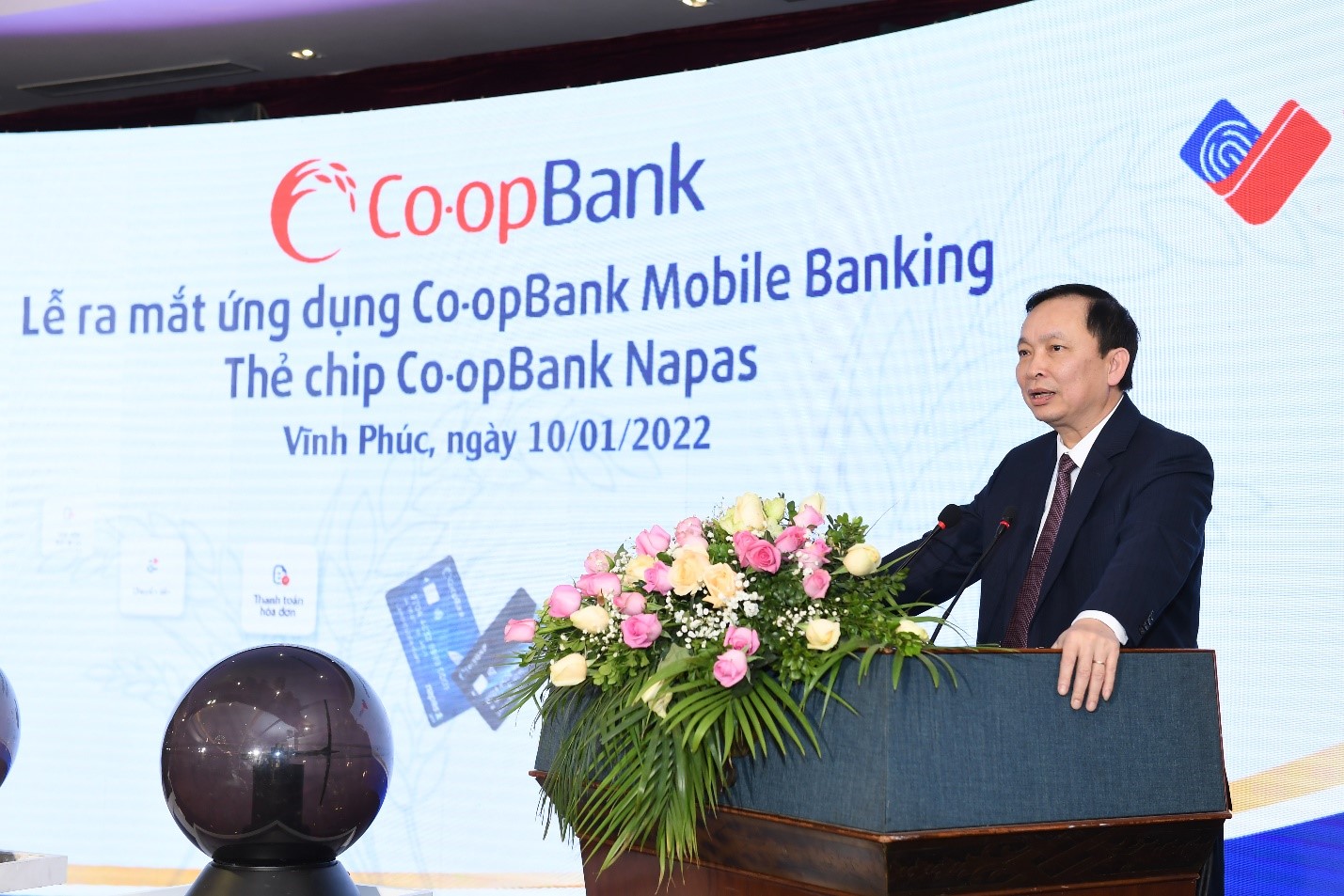 Phó Thống đốc thường trực Đào Minh Tú phát biểu tại buổi lễ