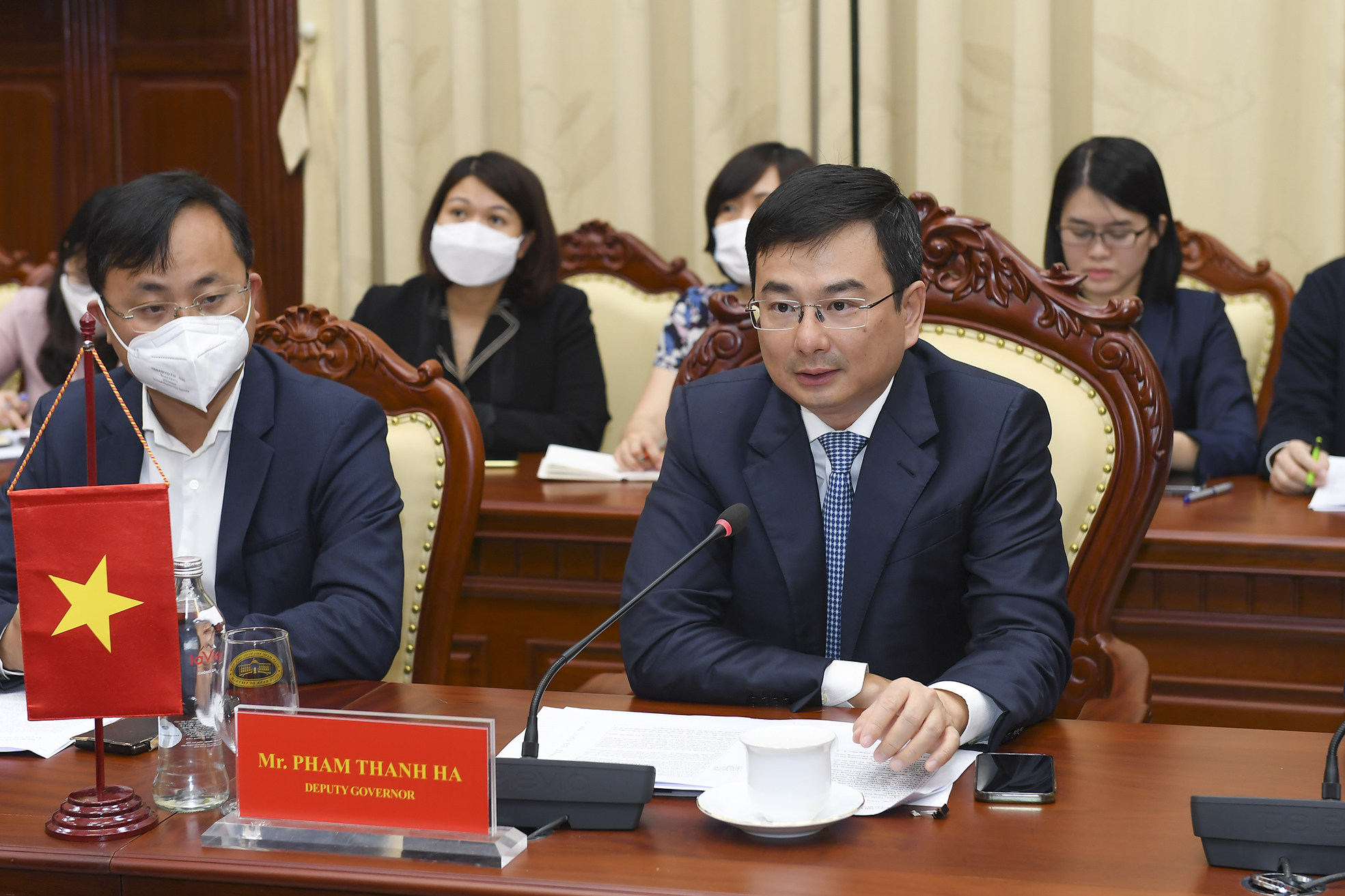 Phó Thống đốc Phạm Thanh Hà phát biểu tại buổi tiếp.