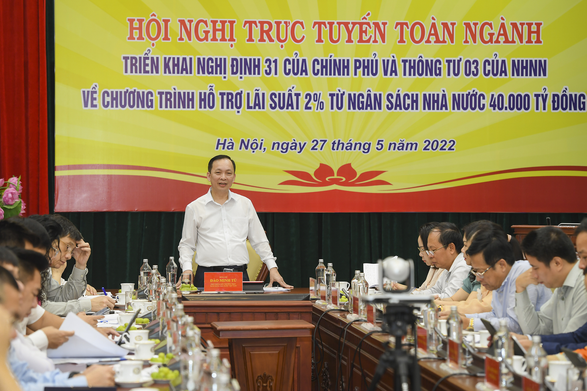 Phó Thống đốc Thường trực NHNN Đào Minh Tú phát biểu chỉ đạo tại Hội nghị