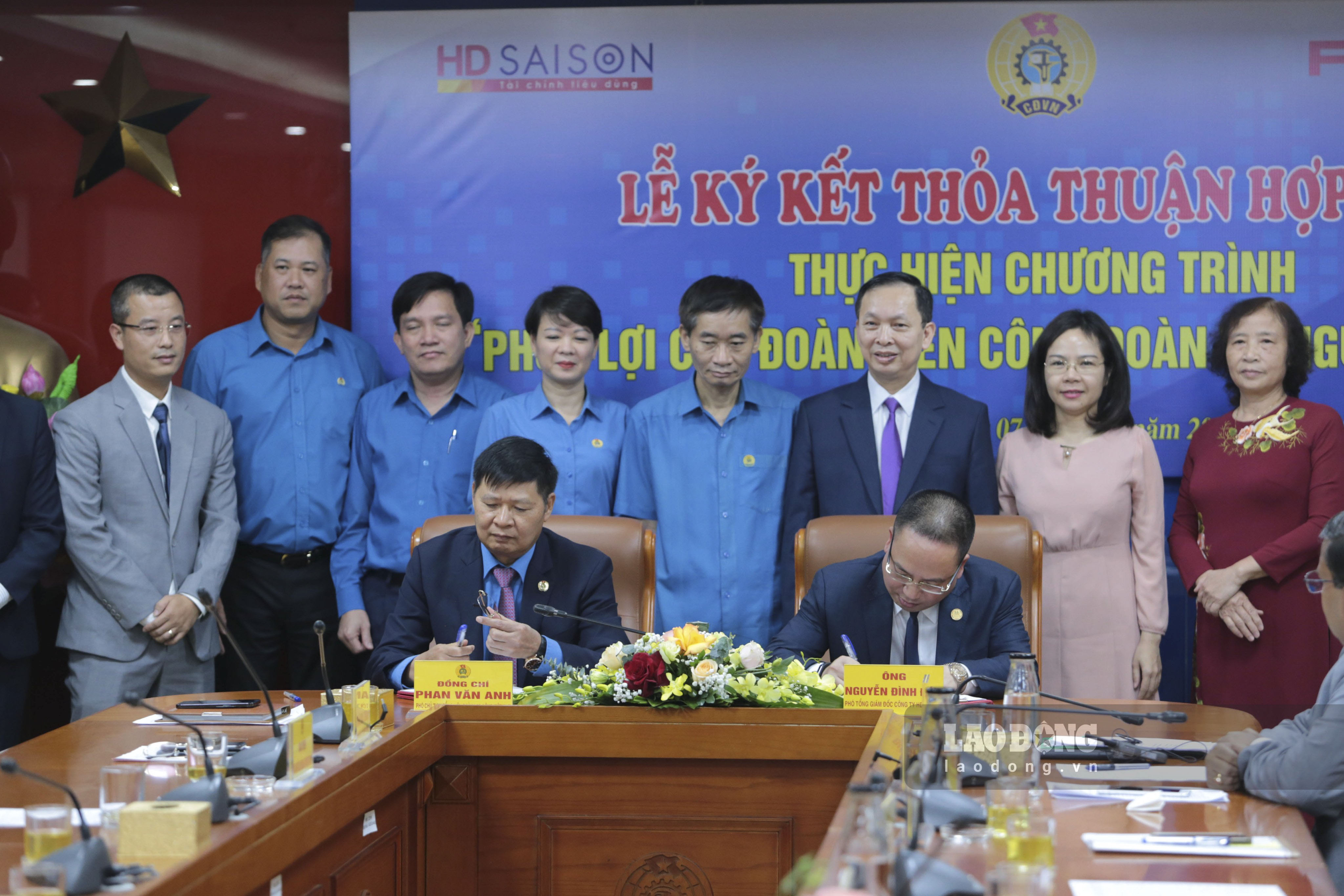 Tổng Liên đoàn Lao động Việt Nam ký kết thỏa thuận hợp tác với HD SAISON và FE Credit