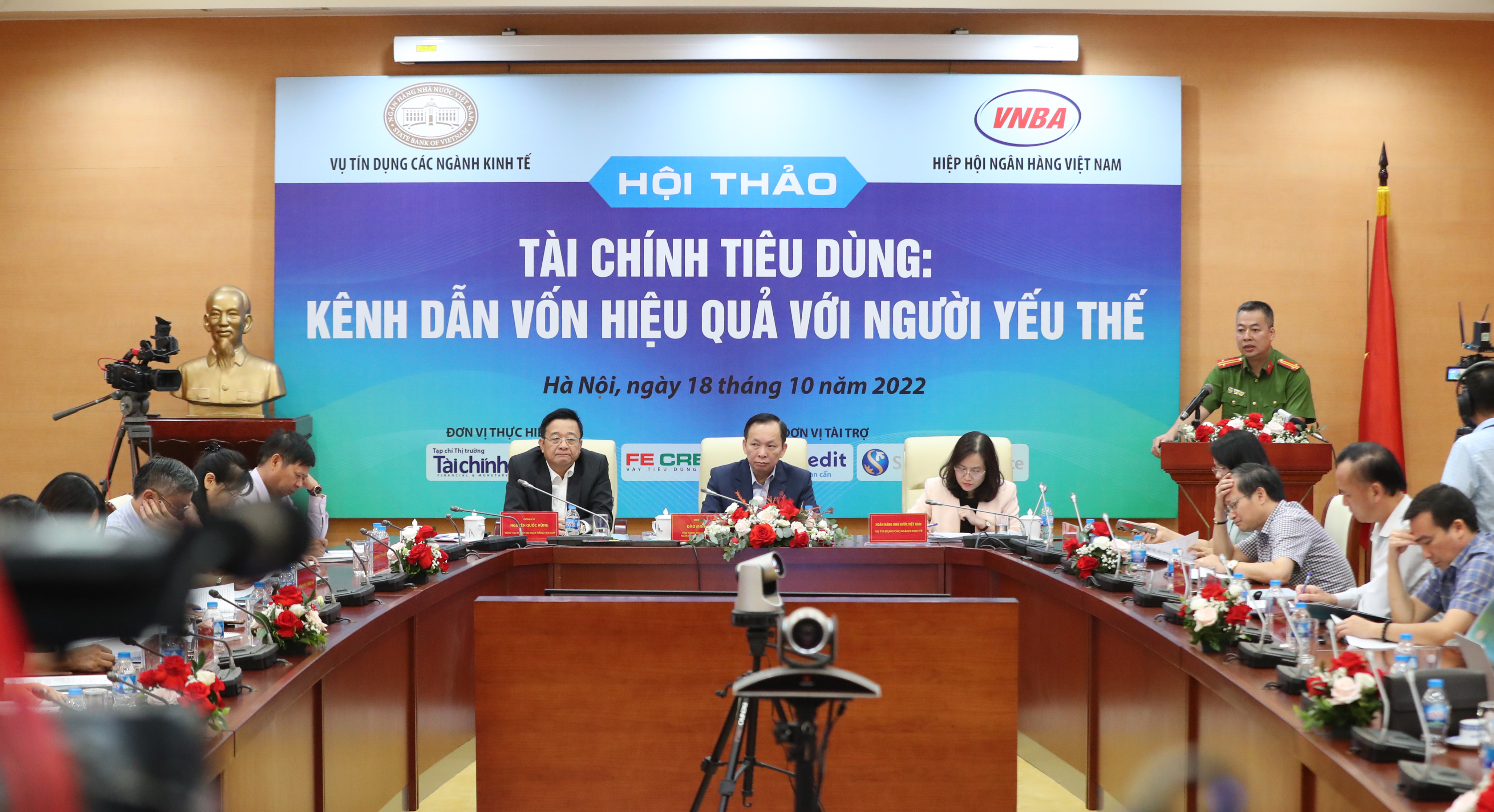 Quang cảnh hội thảo.