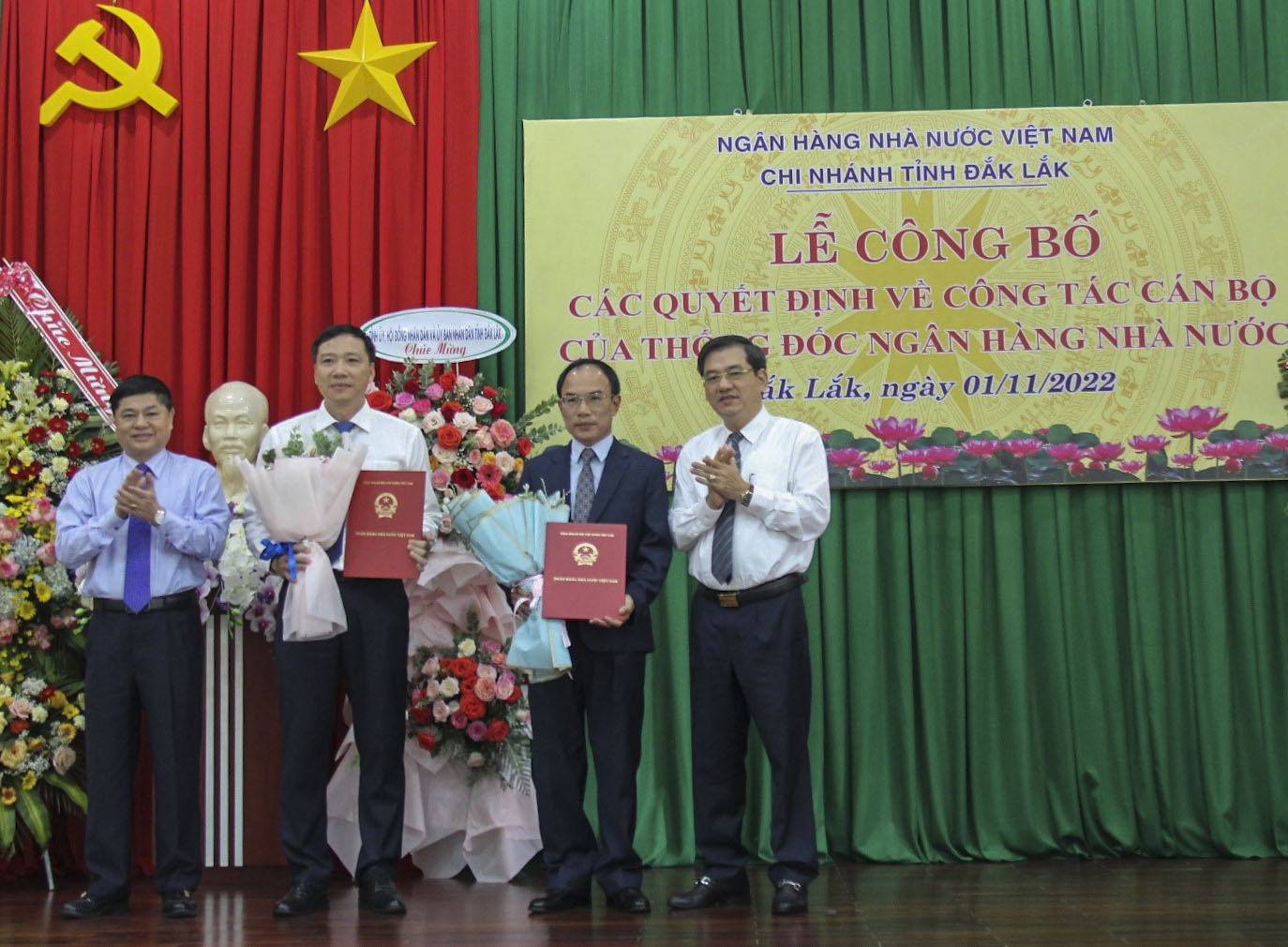 Công bố quyết định bổ nhiệm Giám đốc và Phó Giám đốc NHNN chi nhánh Đắk Lắk