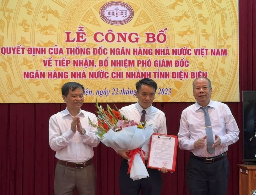 Công bố quyết định tiếp nhận, bổ nhiệm Phó Giám đốc NHNN Chi nhánh tỉnh Điện Biên