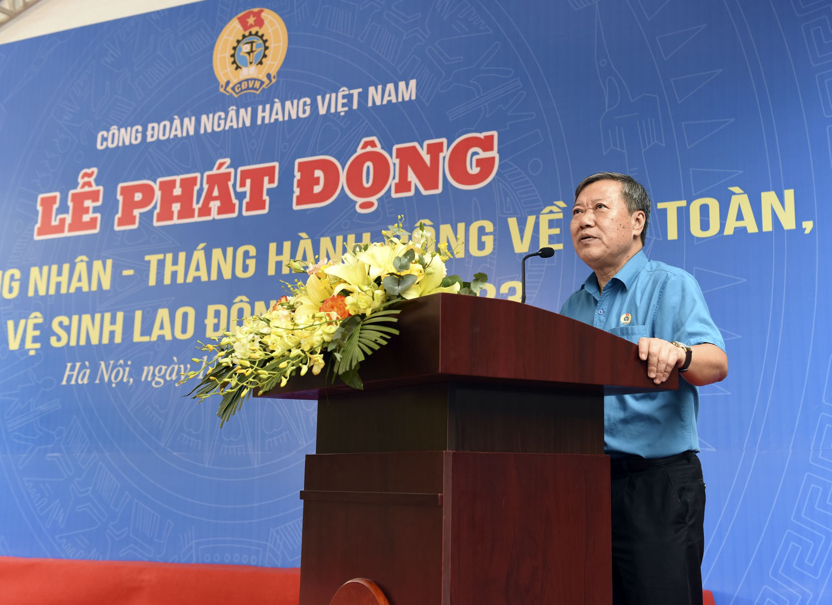 Đồng chí Nguyễn Văn Tân - Phó chủ tịch Thường trực CĐNHVN phát biểu tại Lễ phát động