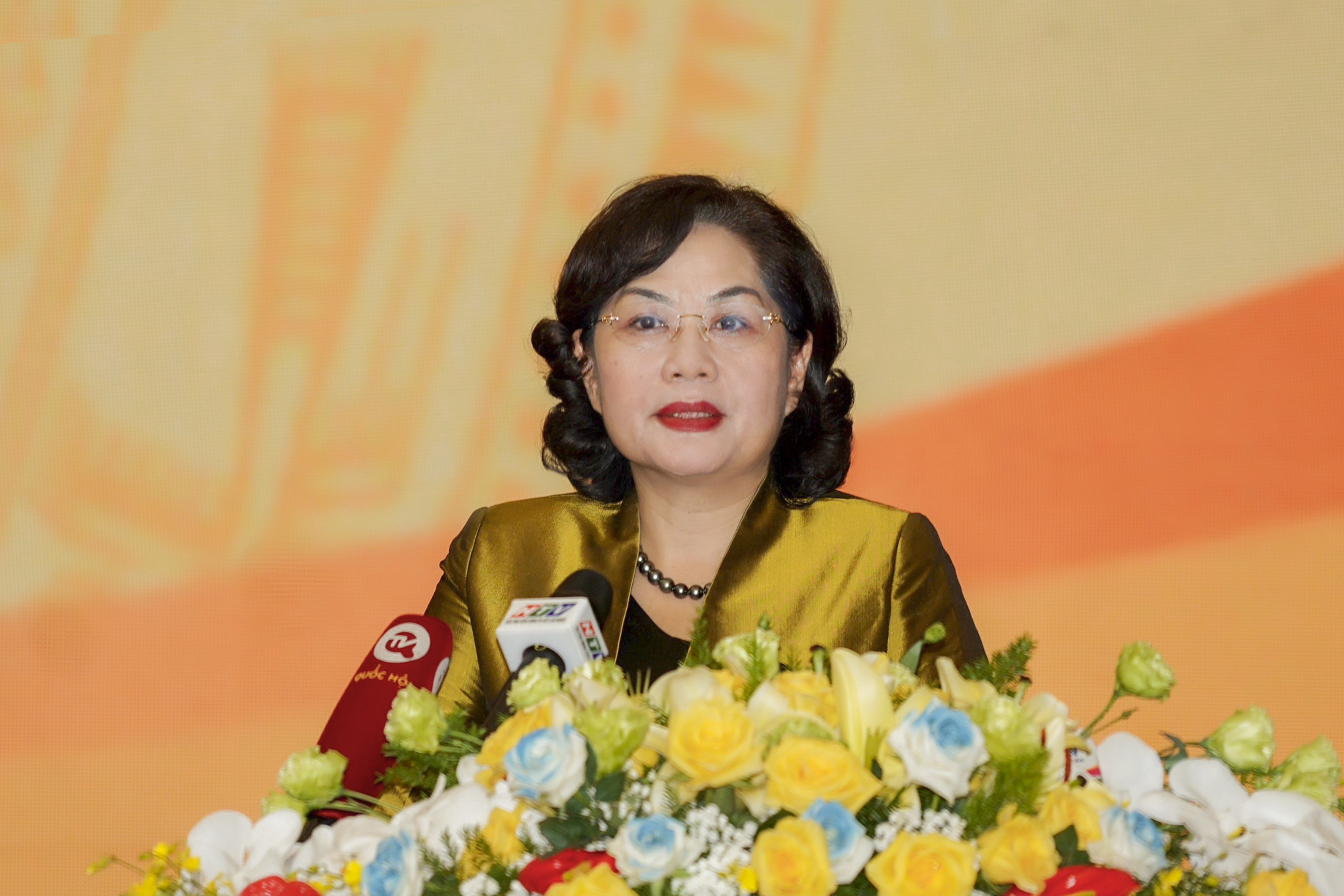 Thống đốc NHNN Nguyễn Thị Hồng phát biểu tại Hội nghị