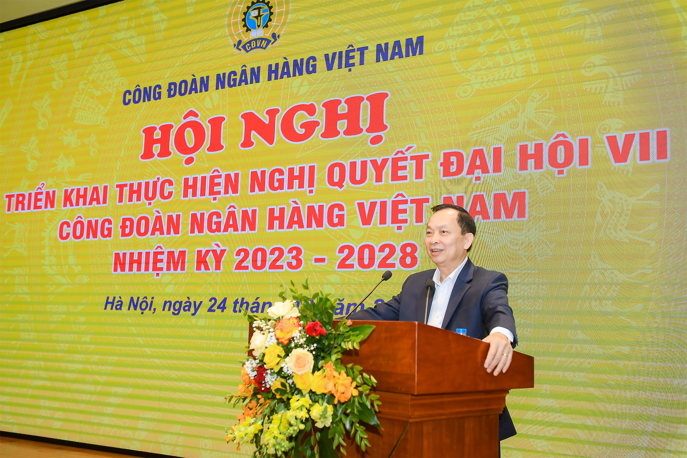 Phó Thống đốc Thường trực NHNN Đào Minh Tú phát biểu chỉ đạo tại Hội nghị