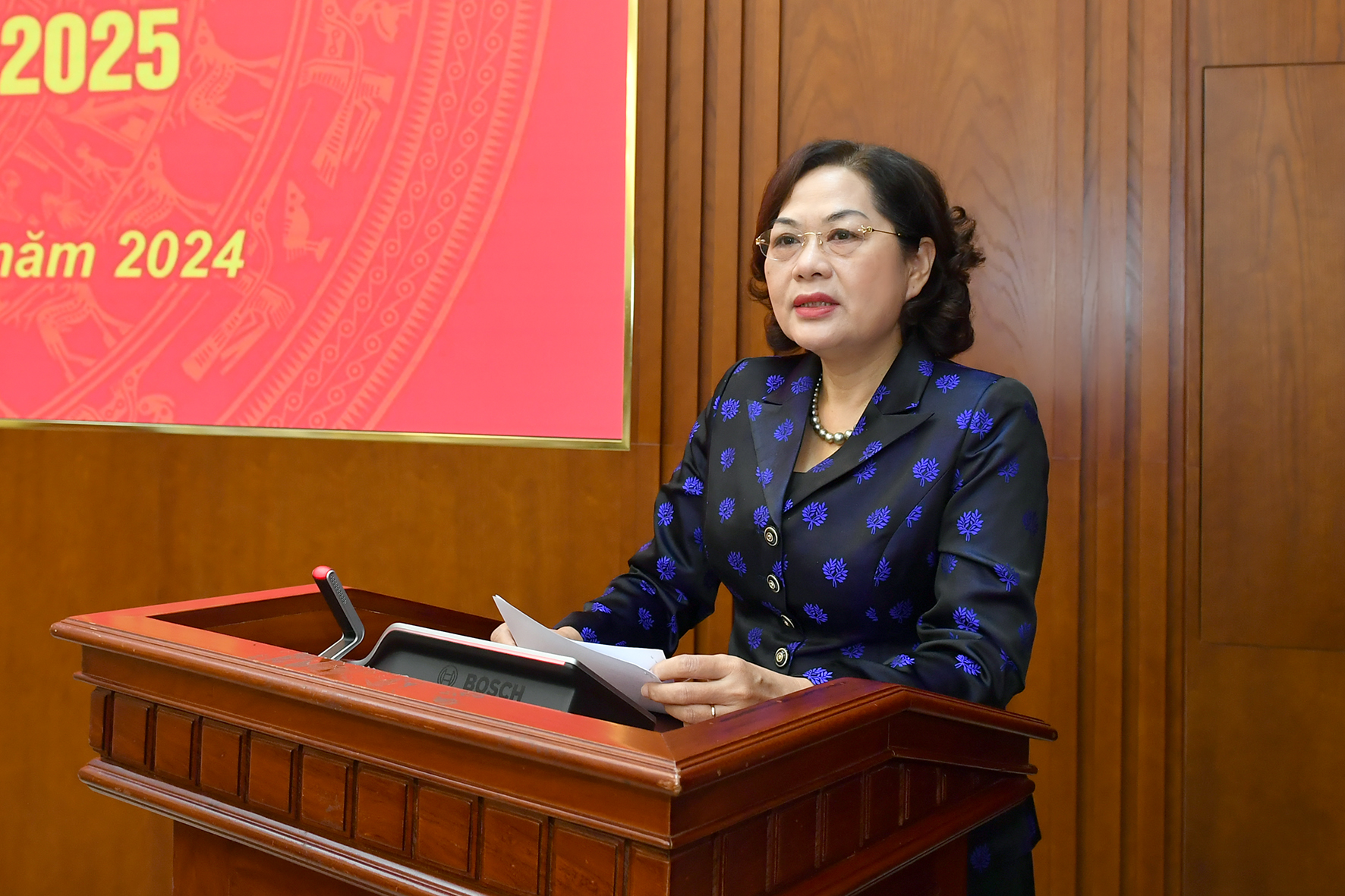 Thống đốc Nguyễn Thị Hồng phát biểu tại Hội nghị