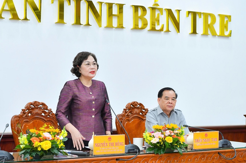 Thống đốc NHNN Nguyễn Thị Hồng phát biểu tại buổi làm việc