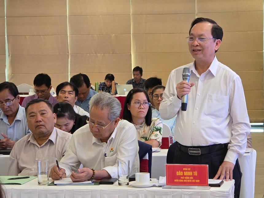 Phó Thống đốc Thường trực Đào Minh Tú đề nghị Bộ NN&MT và các địa phương sớm tổng hợp, công bố danh sách các vùng chuyên canh chất lượng cao và phát thải thấp để các TCTD có đủ cơ sở xem xét, quyết định cho vay sớm nhất có thể. - Ảnh: Trung Chánh