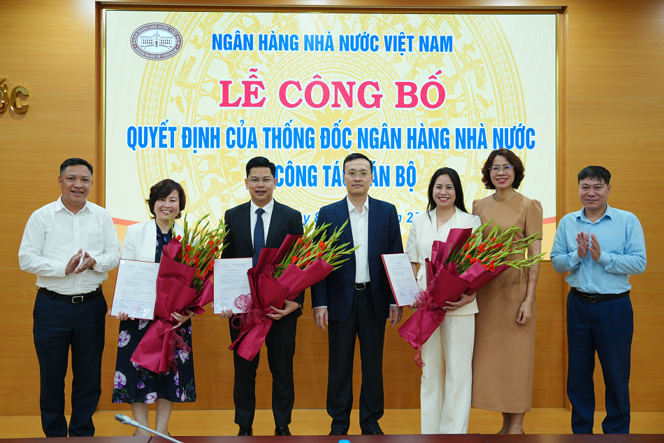 Bổ nhiệm 3 Phó Cục trưởng Cục Quản lý, giám sát tổ chức tín dụng