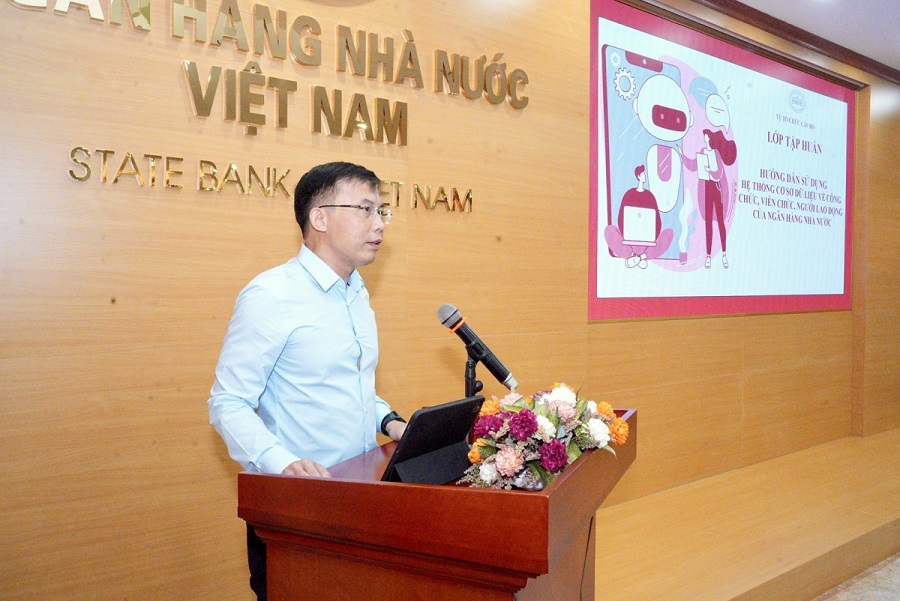 Vụ Tổ chức cán bộ tổ chức tập huấn cơ sở dữ liệu về công chức, viên chức, người lao động