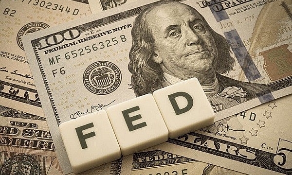 Fed hạ lãi suất lần đầu trong năm