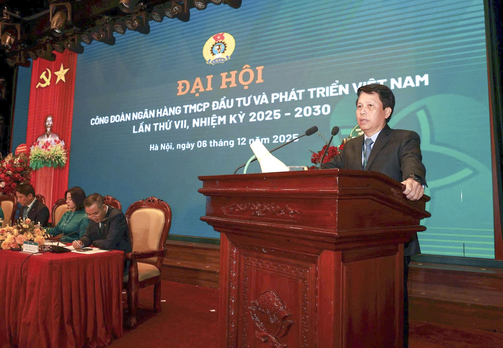 Phó Thống đốc Phạm Tiến Dũng dự Đại hội đại biểu Công đoàn Ngân hàng TMCP Đầu tư và Phát triển Việt Nam