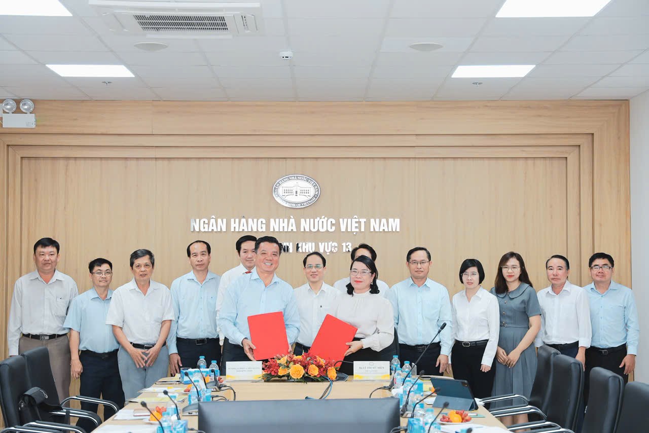 Ký kết Quy chế phối hợp giữa NHNN Khu vực 13 và Sở NN&MT tỉnh Đồng Tháp