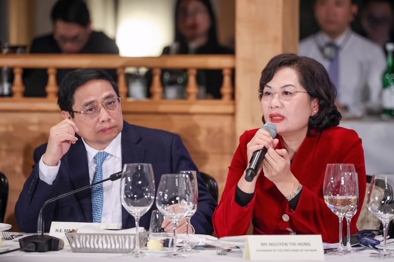 Thống đốc Nguyễn Thị Hồng tham dự Tọa đàm về “Tiềm năng và cơ hội đầu tư vào thị trường tài chính Việt Nam” bên lề Diễn đàn Kinh tế Thế giới (WEF) thường niên năm 2024 tại Davos, Thụy Sỹ